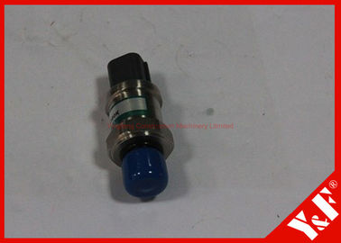 ซื้อ Daewoo Excavator Replacement Parts , DH220 - 5 Pressure Sensor 7335768-500K online manufacture