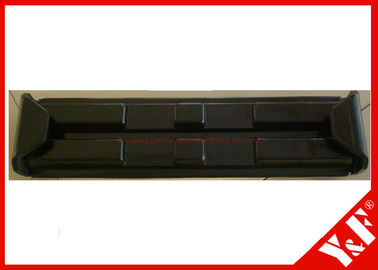 ยางรถแบริ่ง Black รถขุดตีนตะขาบช่วงล่างอะไหล่ 600mm สำหรับ Hitachi Komatsu Kobelco Parts